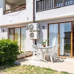 Harmony Hills Tomovi Casa 16