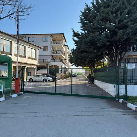 Harmony Hills Tomovi Casa 16 Apartamento